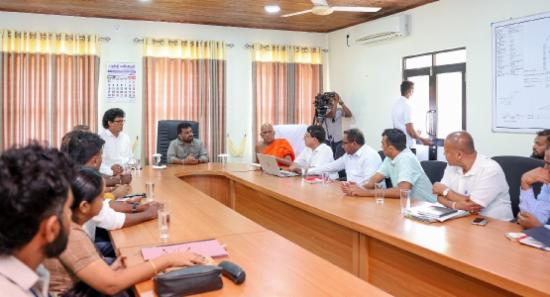 ජනපති පහළ මල්වතුඔය සංවර්ධන ව්‍යාපෘතියේ නිරීක්ෂණයක